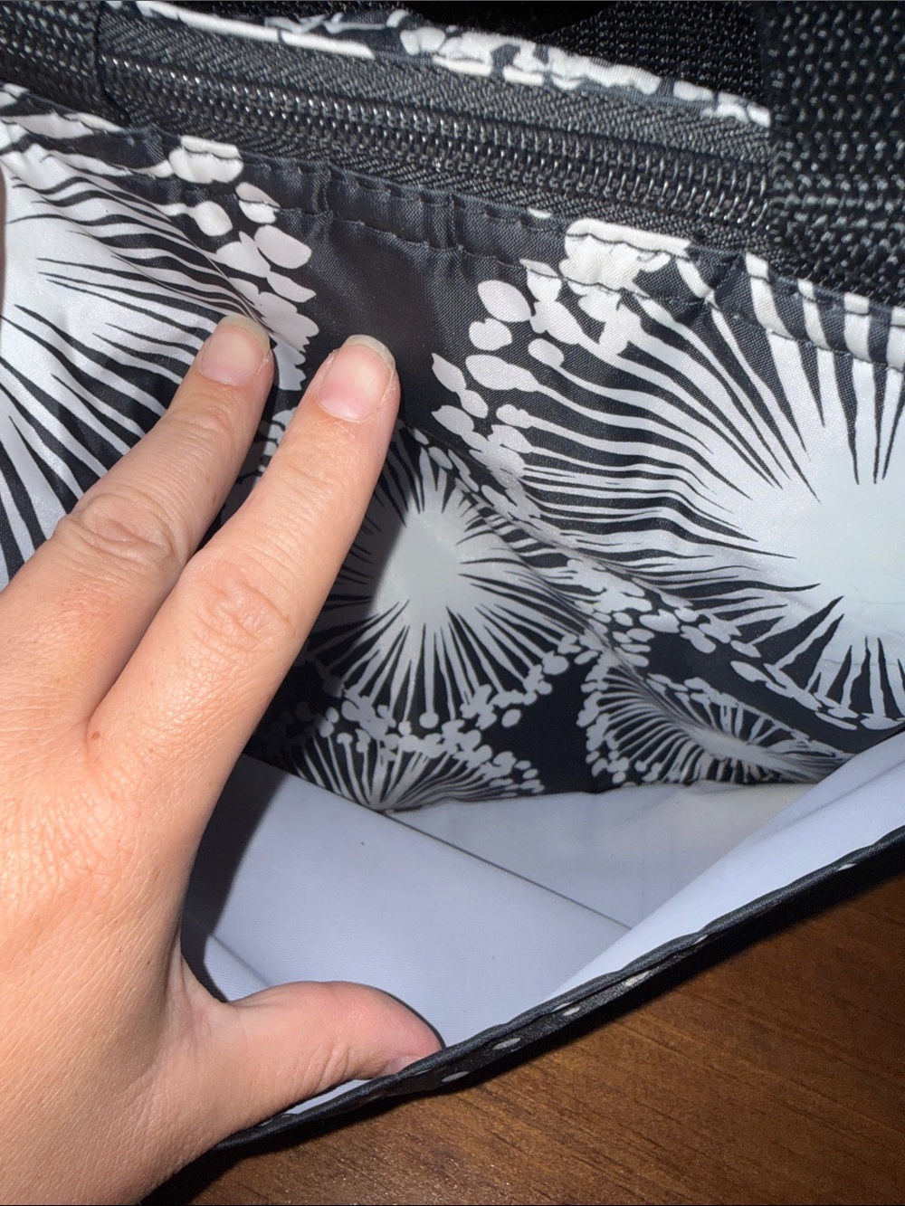 thirty-one Black and White Polka lunch Tote with Floral Top - Picture 7 of 14